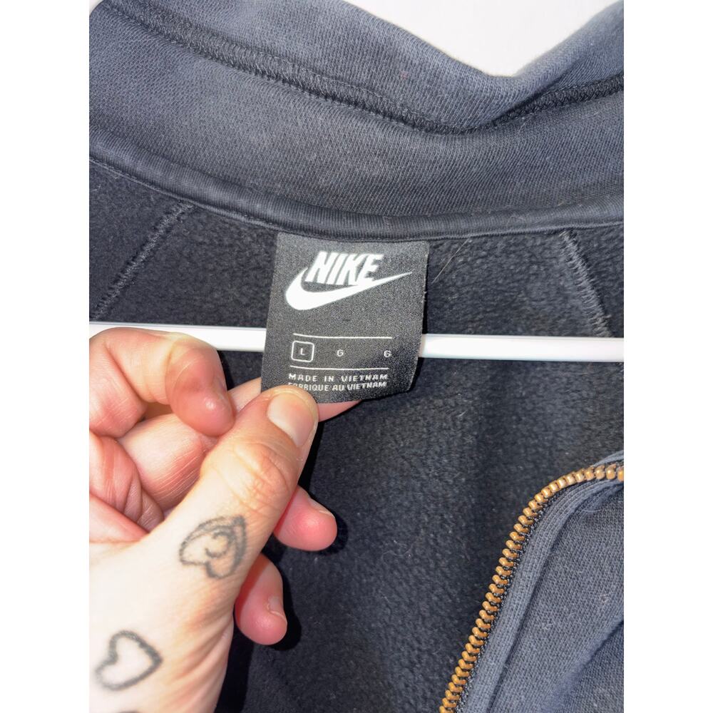 Nike Sweater - Picture 6 of 7